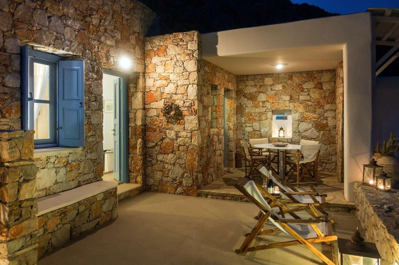 Villa Sirokos à Karavostasis  Extérieur photo